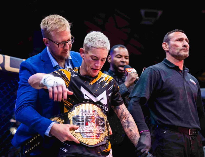 04062026 EFC134 Fight12 06567 RB
